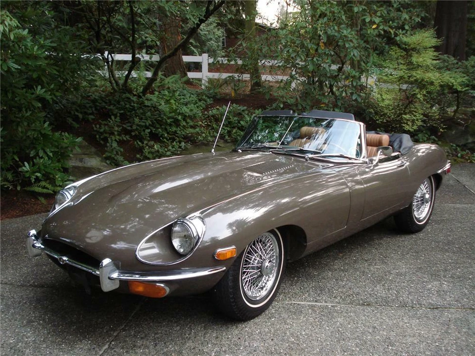 1969 Jaguar E-Type Series 2 - Image 4 of 4
