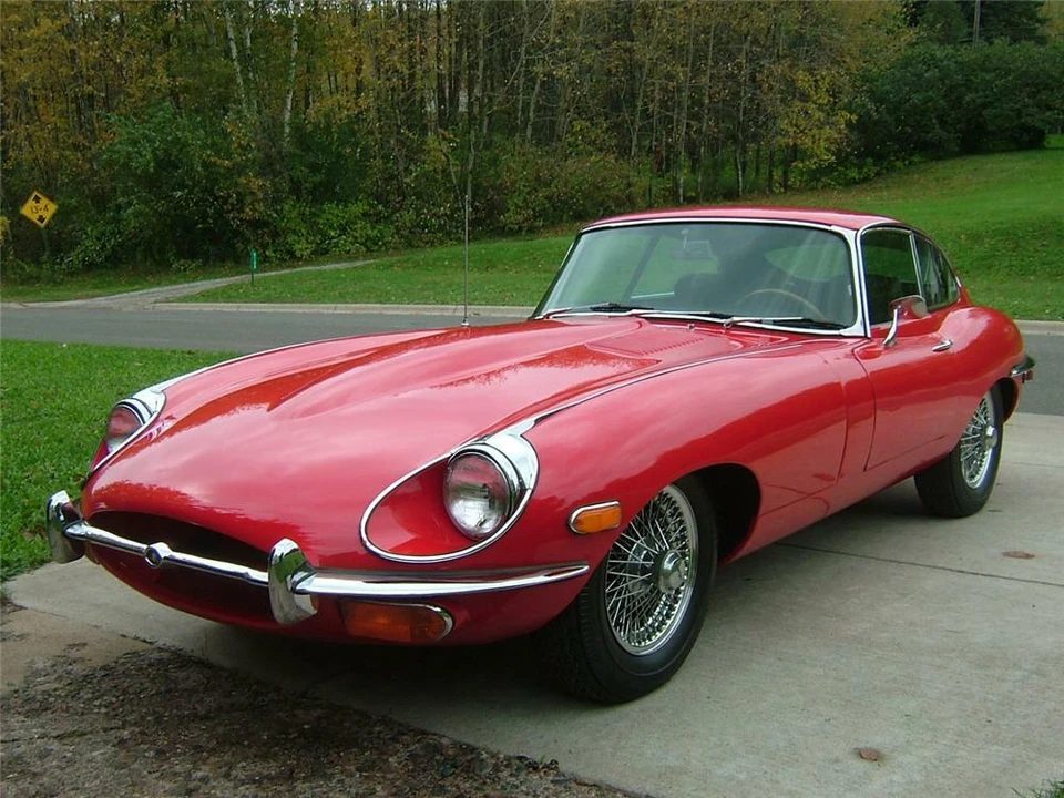 1969 Jaguar E-Type Series 2 - Image 2 of 5