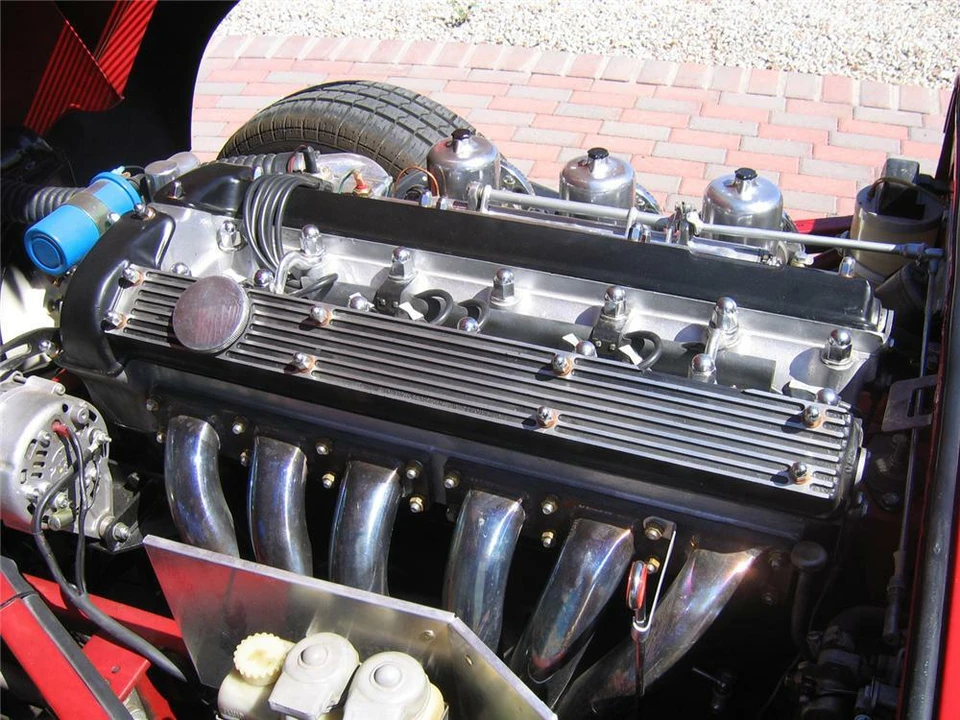 1969 Jaguar E-Type Series 2 - Image 3 of 5