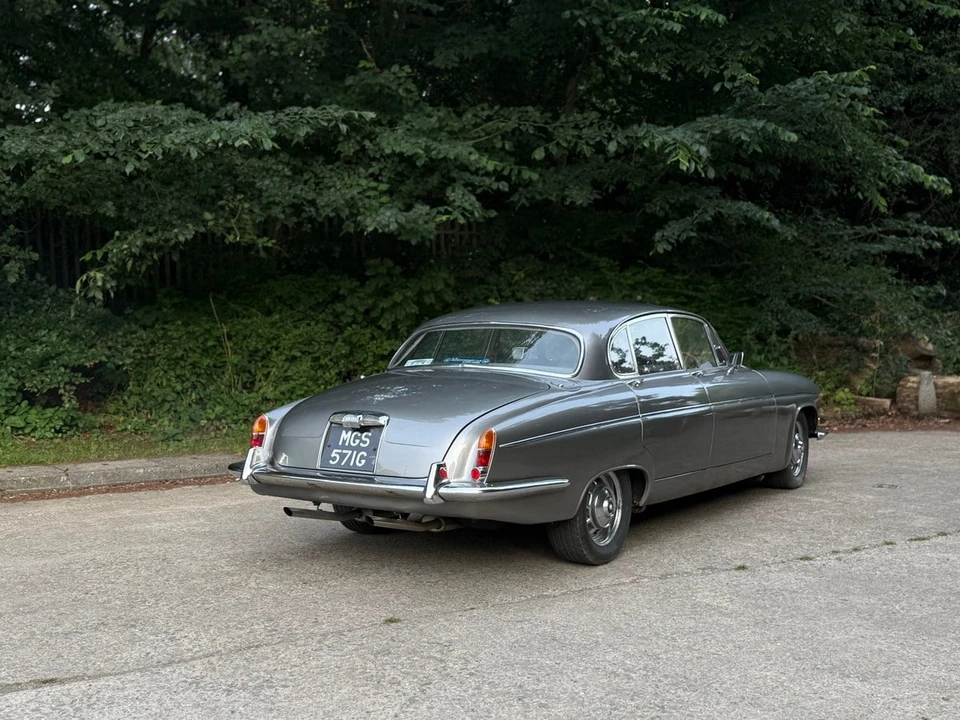 1969 Jaguar Mark X - Image 18 of 30