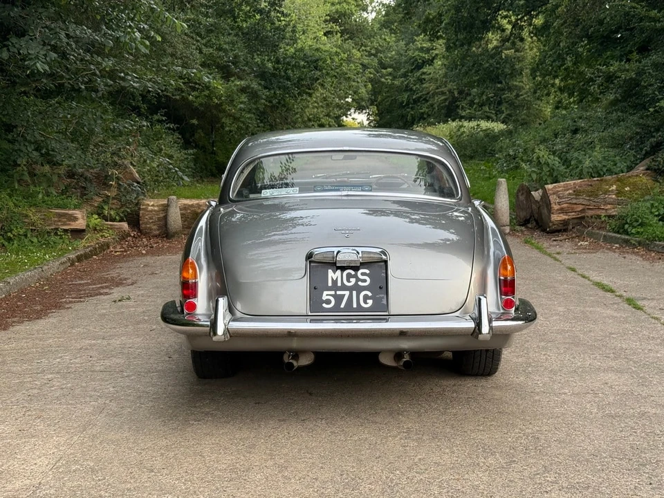 1969 Jaguar Mark X - Image 14 of 30