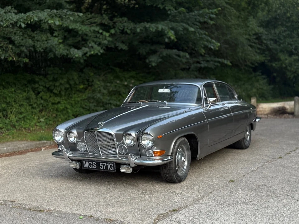 1969 Jaguar Mark X - Image 10 of 30