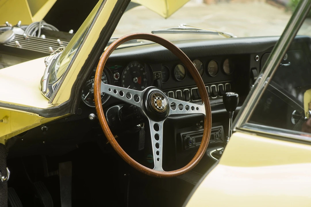 1969 Jaguar E-Type Series 2 - Image 30 of 31