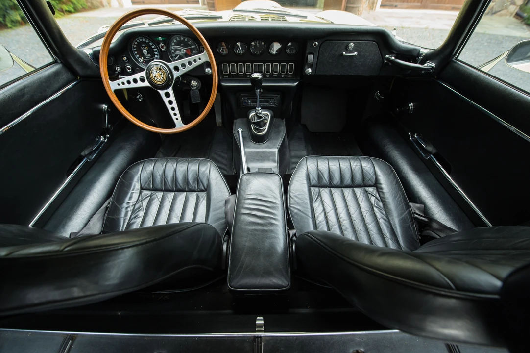 1969 Jaguar E-Type Series 2 - Image 28 of 31