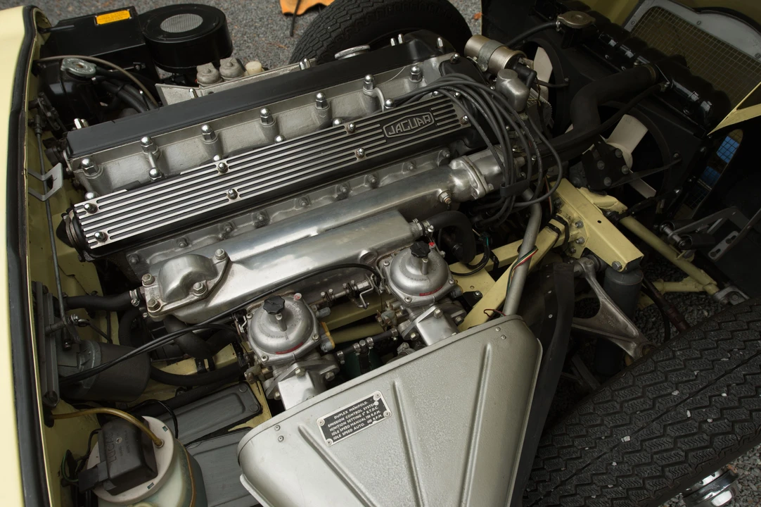 1969 Jaguar E-Type Series 2 - Image 21 of 31