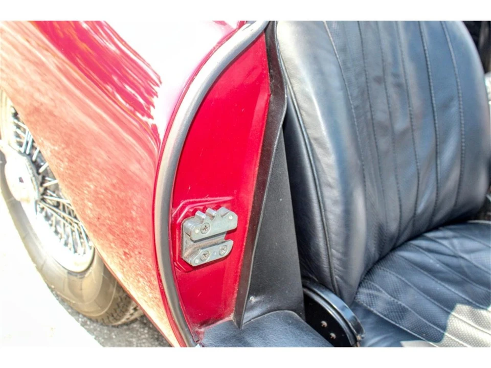 1969 Jaguar E-Type Series 2 - Image 27 of 31