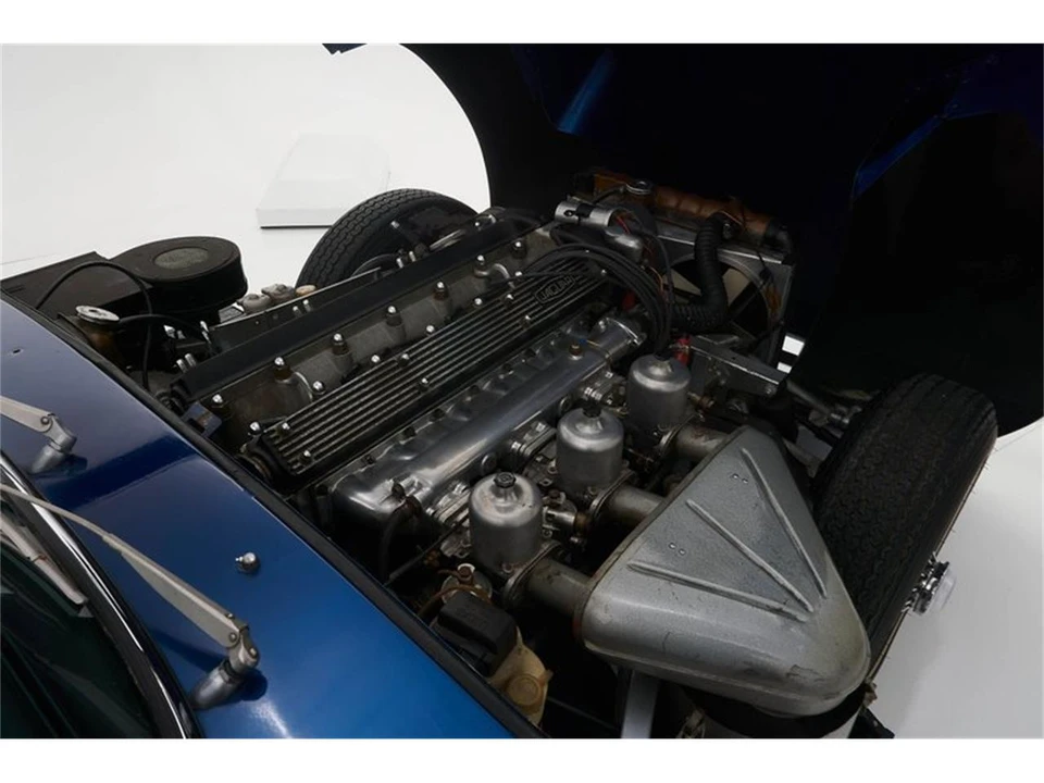 1969 Jaguar E-Type Series 2 - Image 29 of 31