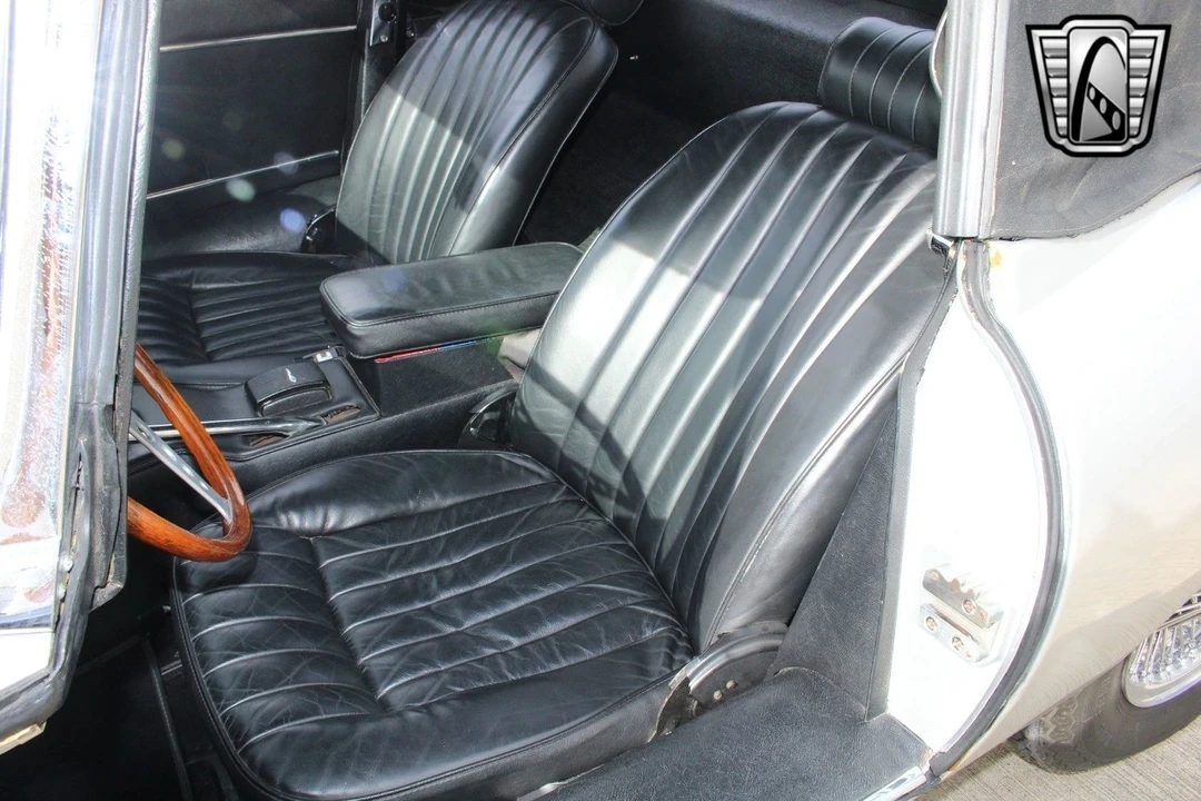 1969 Jaguar E-Type Series 2 - Image 20 of 21
