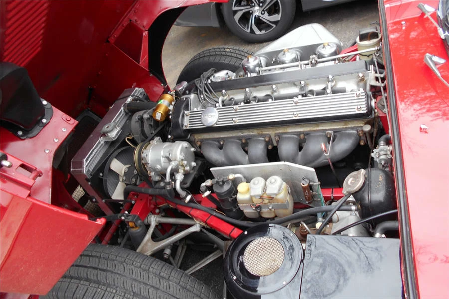 1969 Jaguar E-Type Series 2 - Image 5 of 6