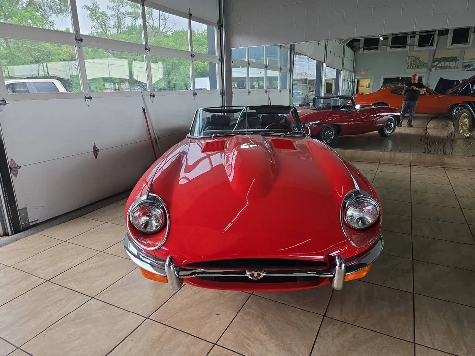 1969 Jaguar E-Type Series 2 - Image 2 of 9