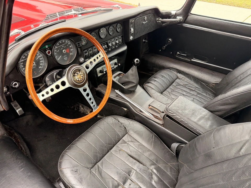 1969 Jaguar E-Type Series 2 - Image 16 of 17