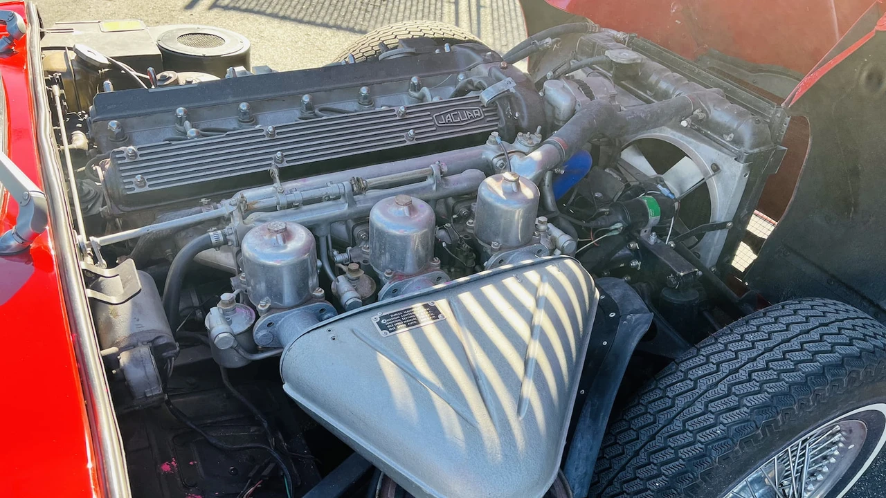 1969 Jaguar E-Type Series 2 2+2 - Image 6 of 20