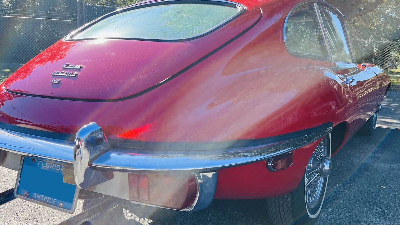 1969 Jaguar E-Type Series 2 2+2 - Image 14 of 20