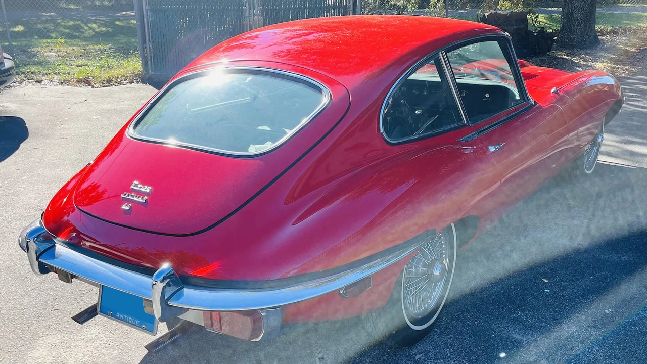 1969 Jaguar E-Type Series 2 2+2 - Image 15 of 20