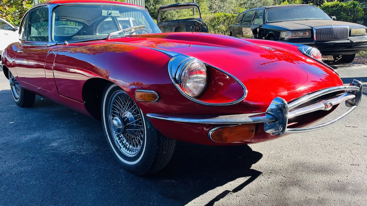 1969 Jaguar E-Type Series 2 2+2 - Image 17 of 20