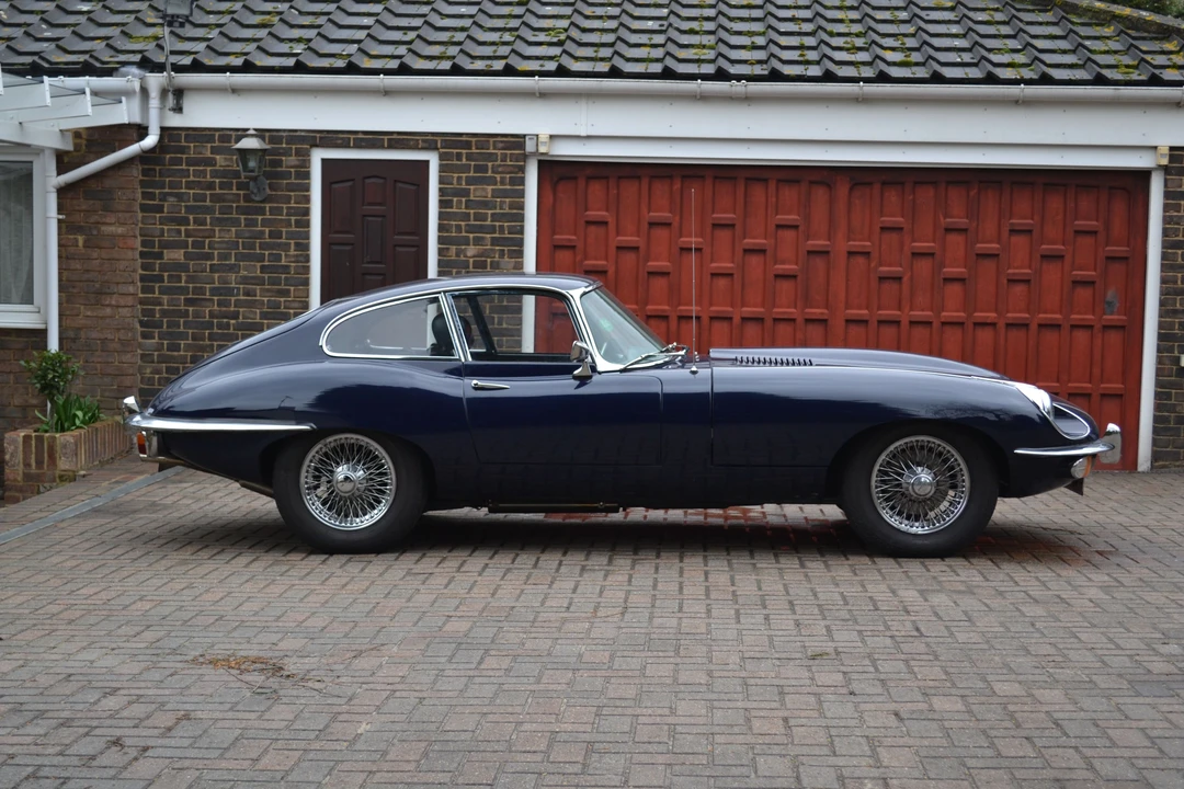 1969 Jaguar E-Type Series 2 - Image 10 of 10