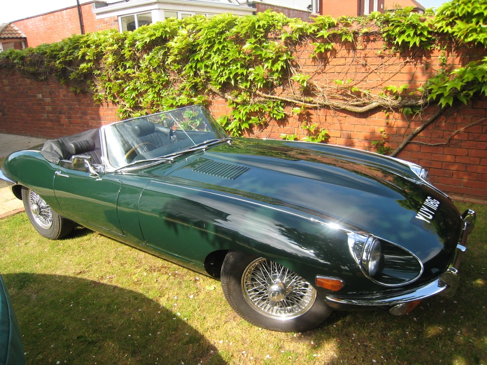 1969 Jaguar E-Type Series 2 - Image 7 of 8