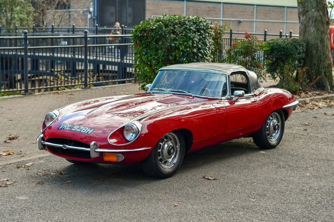 1969 Jaguar E-Type Series 2 - Image 25 of 30