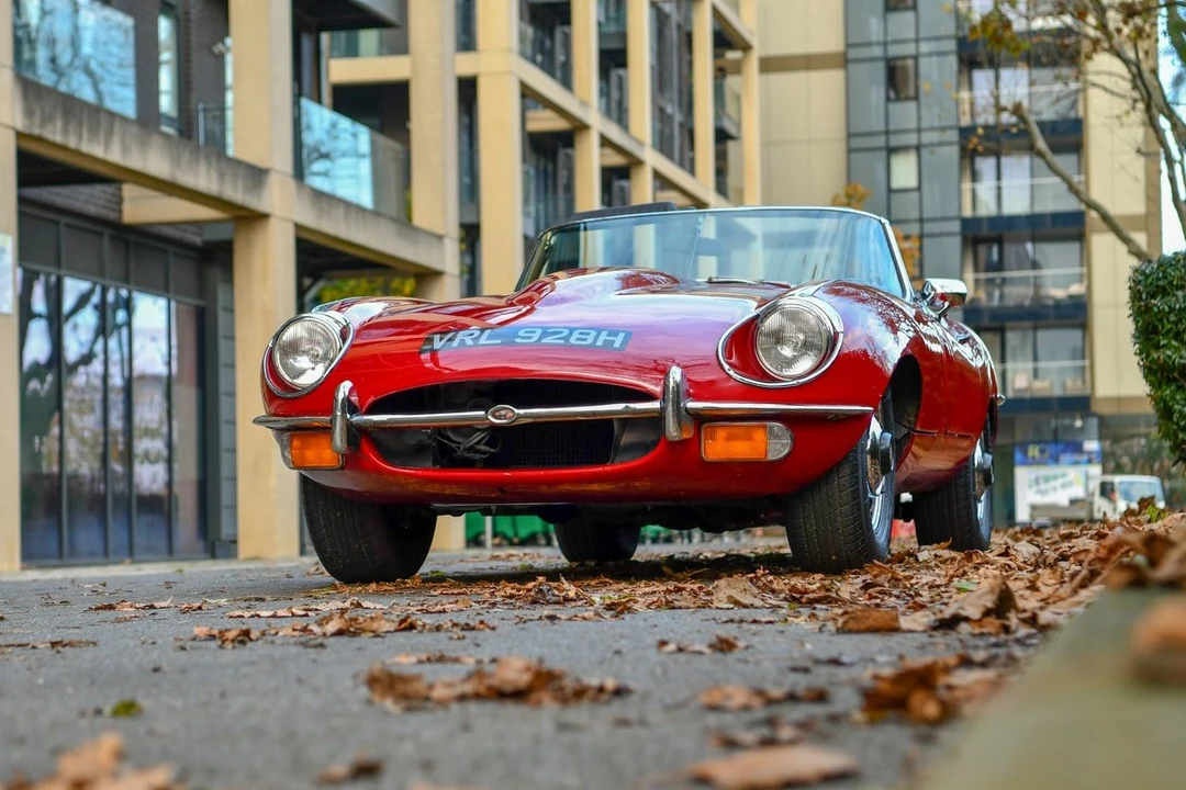 1969 Jaguar E-Type Series 2 - Image 7 of 30