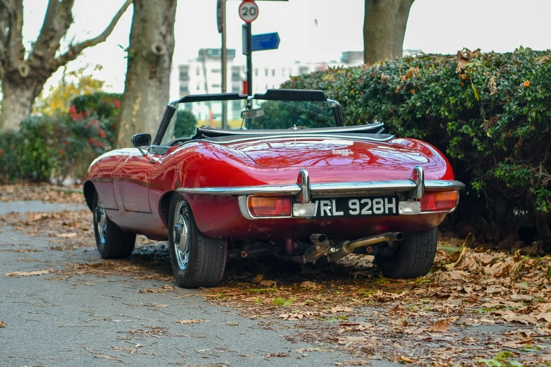 1969 Jaguar E-Type Series 2 - Image 16 of 30