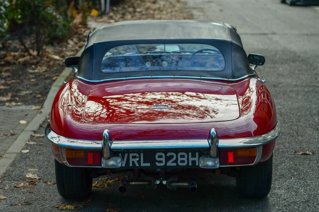 1969 Jaguar E-Type Series 2 - Image 28 of 30