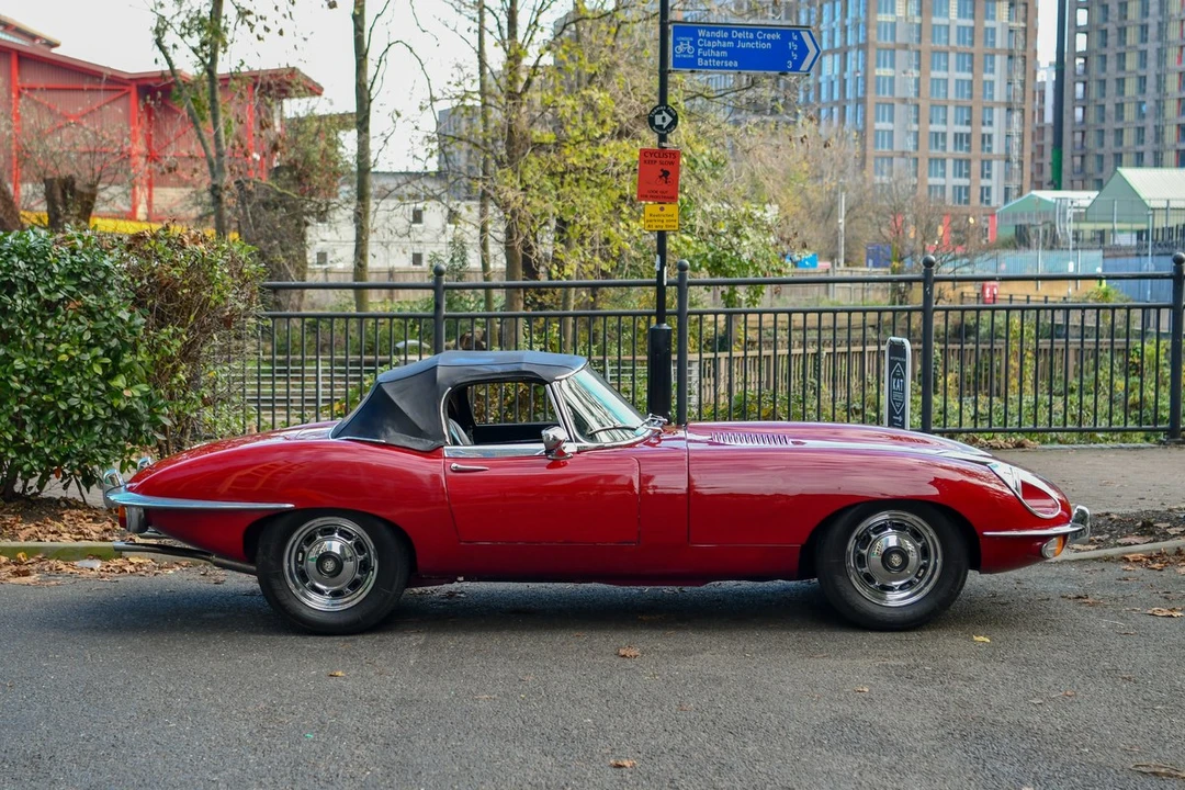 1969 Jaguar E-Type Series 2 - Image 24 of 30