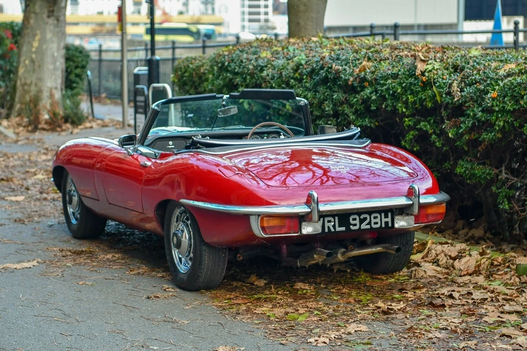 1969 Jaguar E-Type Series 2 - Image 17 of 30