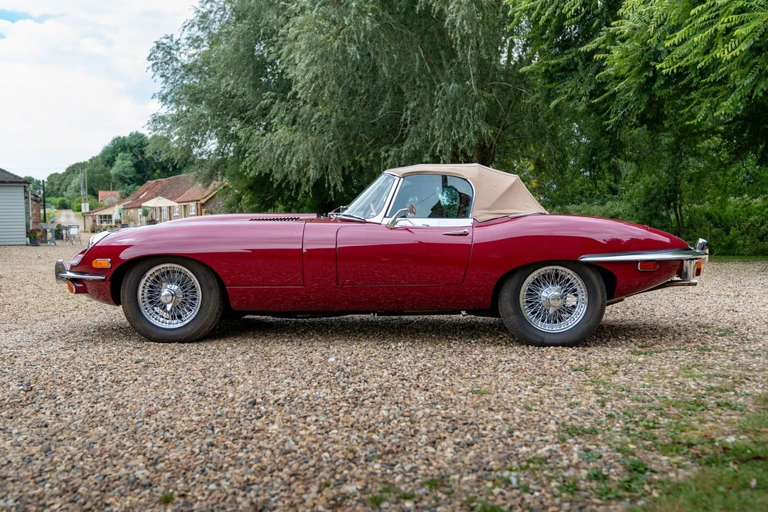 1969 Jaguar E-Type Series 2 - Image 12 of 30