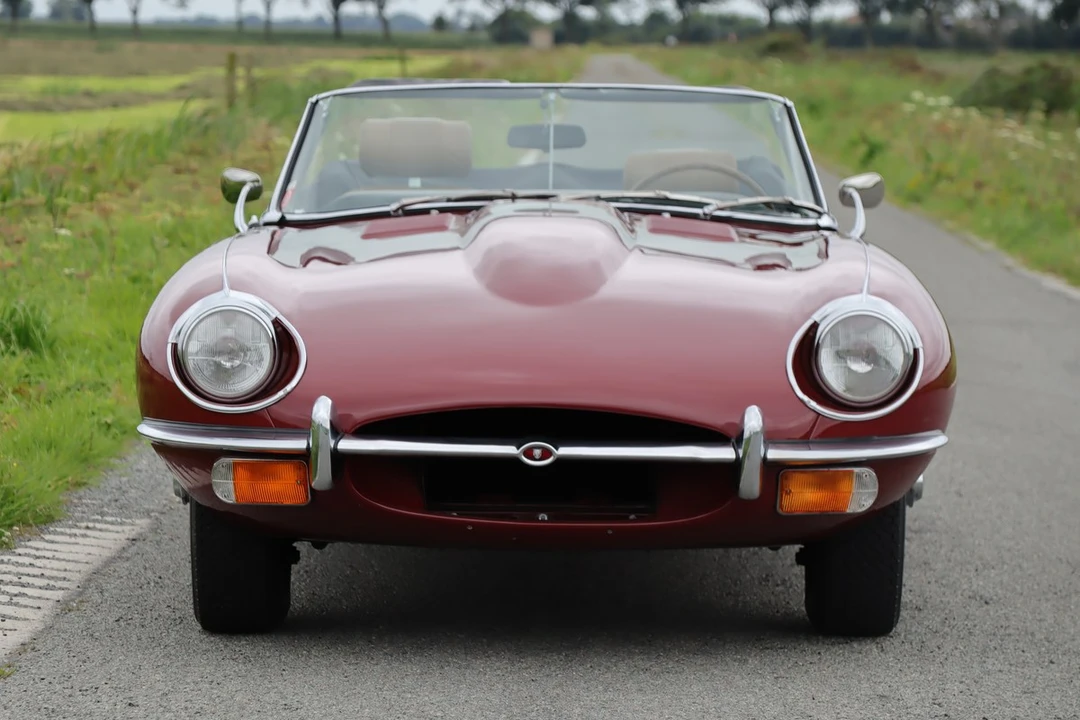1969 Jaguar E-Type Series 2 - Image 2 of 30