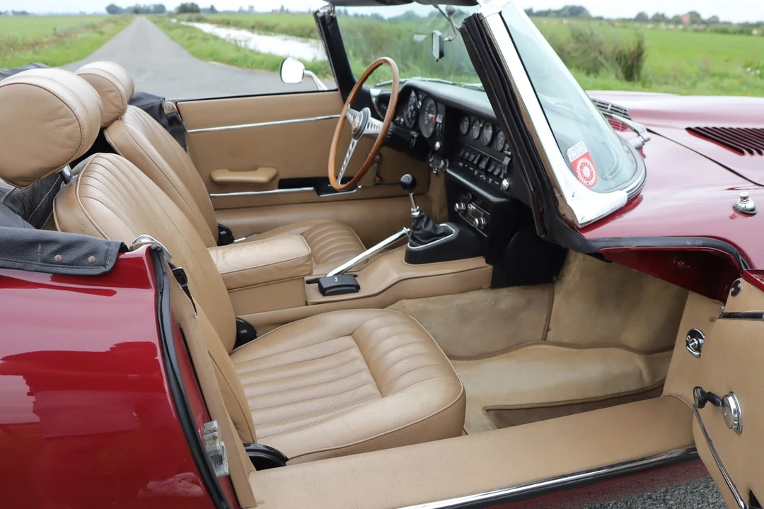 1969 Jaguar E-Type Series 2 - Image 16 of 30