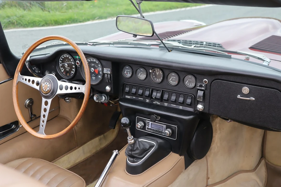 1969 Jaguar E-Type Series 2 - Image 22 of 30