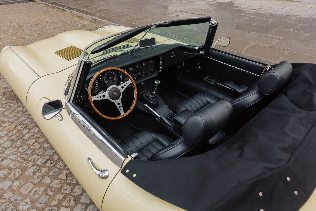 1969 Jaguar E-Type Series 2 - Image 4 of 31