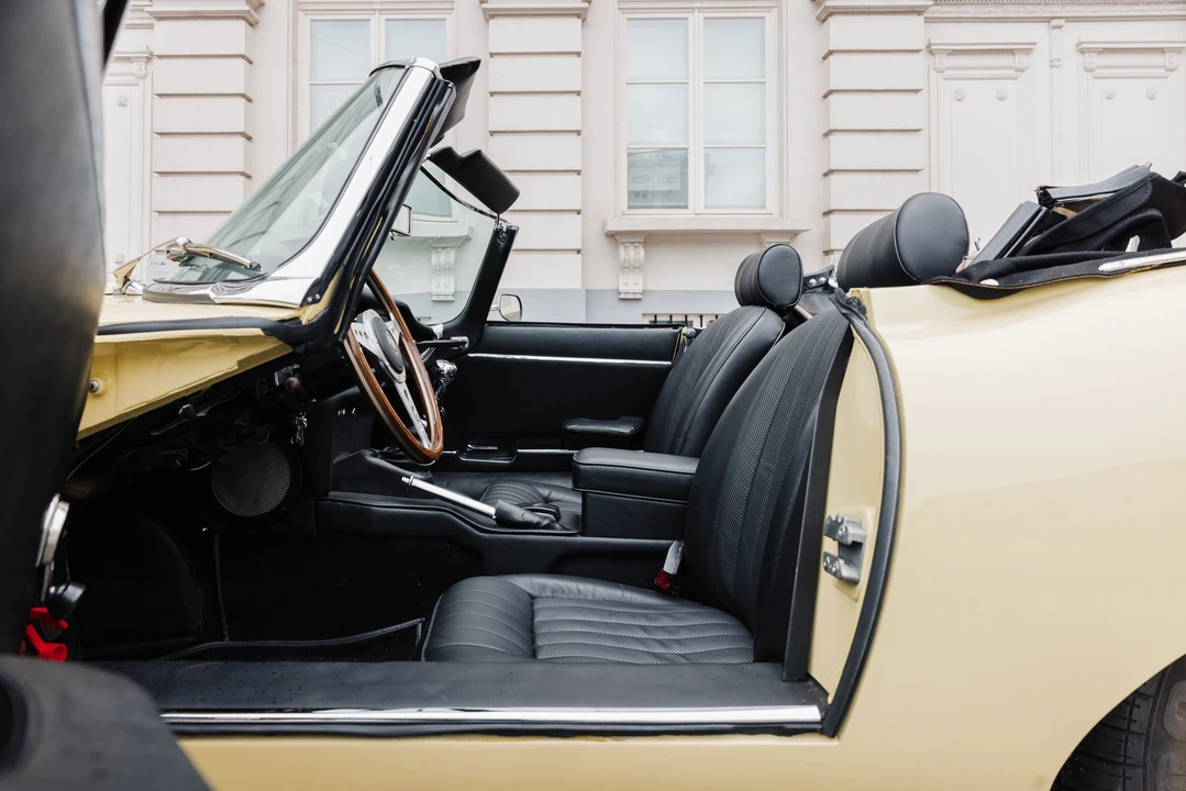 1969 Jaguar E-Type Series 2 - Image 30 of 31