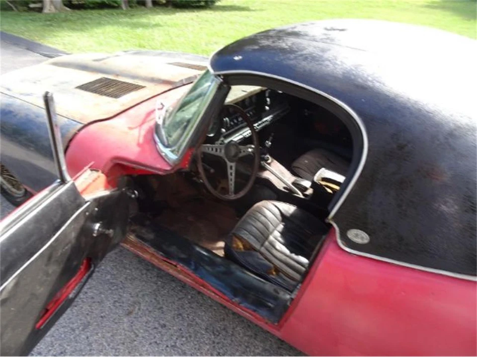 1969 Jaguar E-Type Series 2 - Image 18 of 29