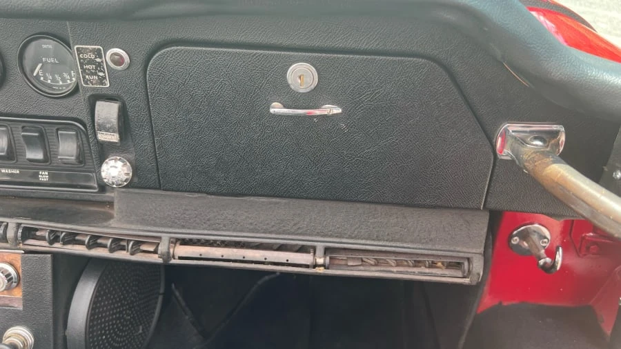 1969 Jaguar E-Type Series 2 - Image 11 of 12
