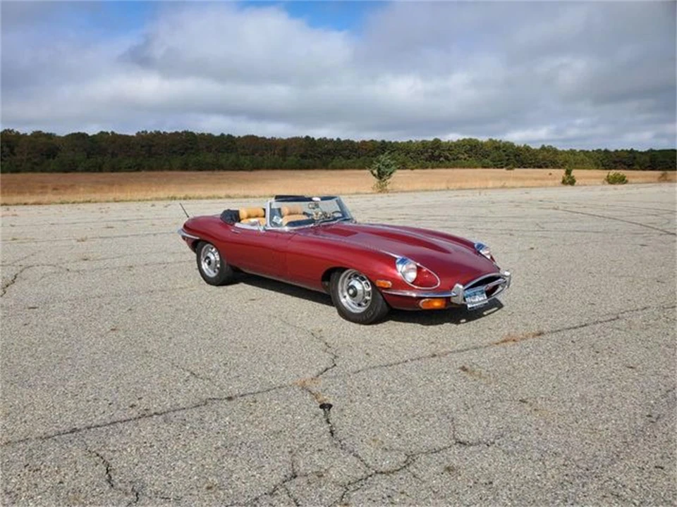 1969 Jaguar E-Type Series 2 - Image 2 of 10