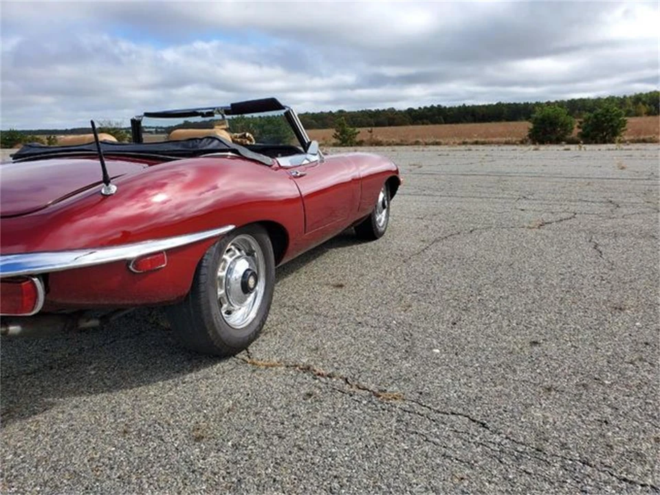 1969 Jaguar E-Type Series 2 - Image 7 of 10