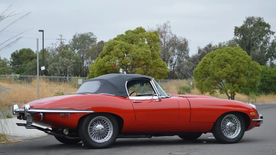 1969 Jaguar E-Type Series 2 - Image 3 of 8