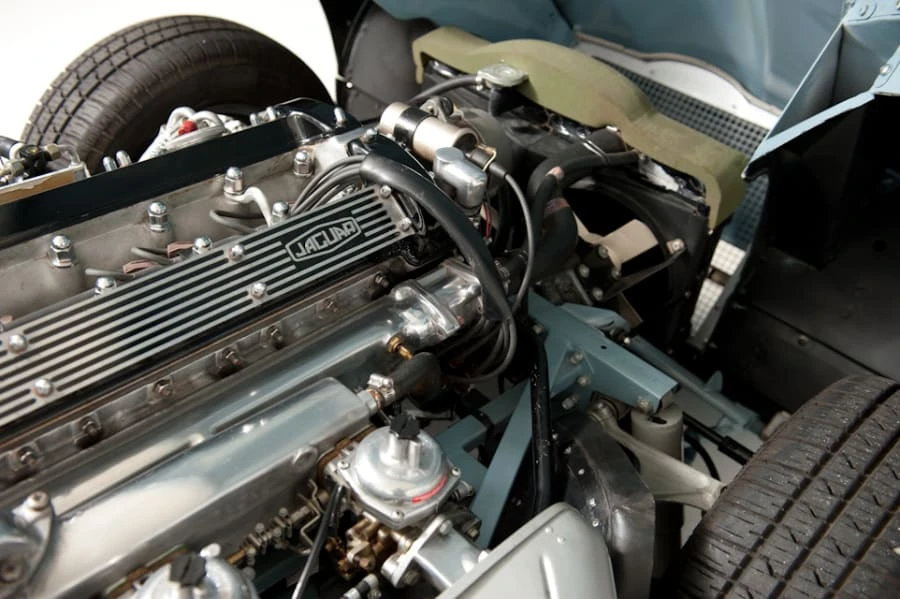 1969 Jaguar E-Type Series 2 - Image 6 of 8