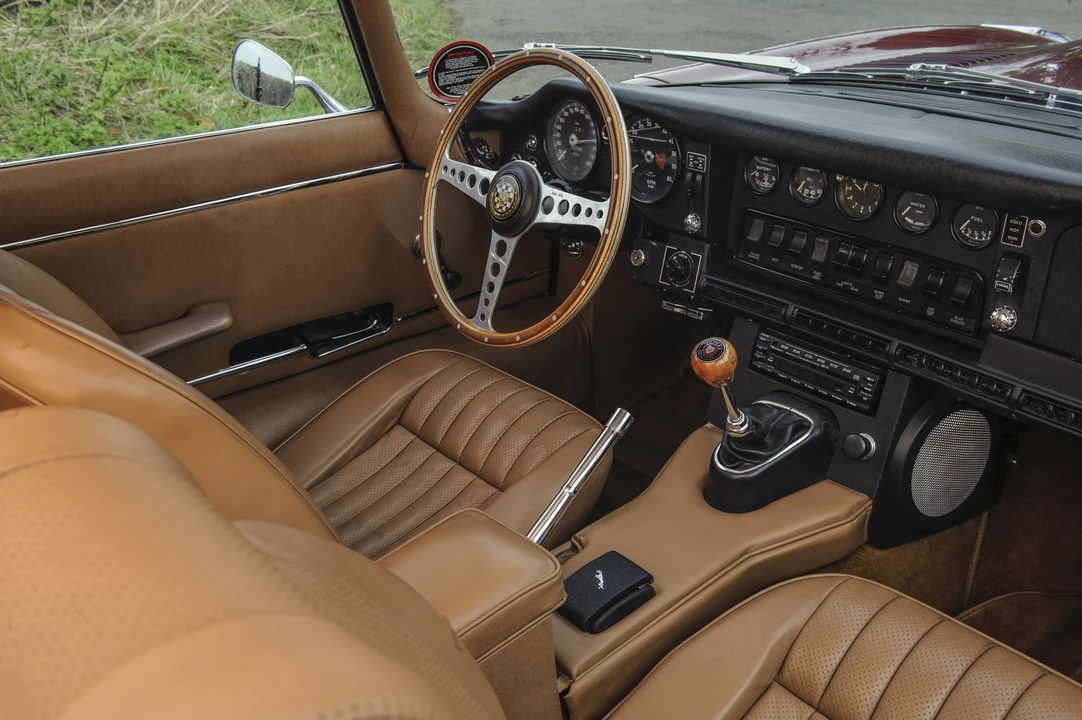 1969 Jaguar E-Type Series 2 2+2 - Image 6 of 19