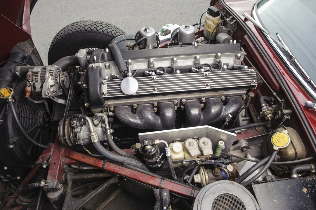 1969 Jaguar E-Type Series 2 2+2 - Image 12 of 19