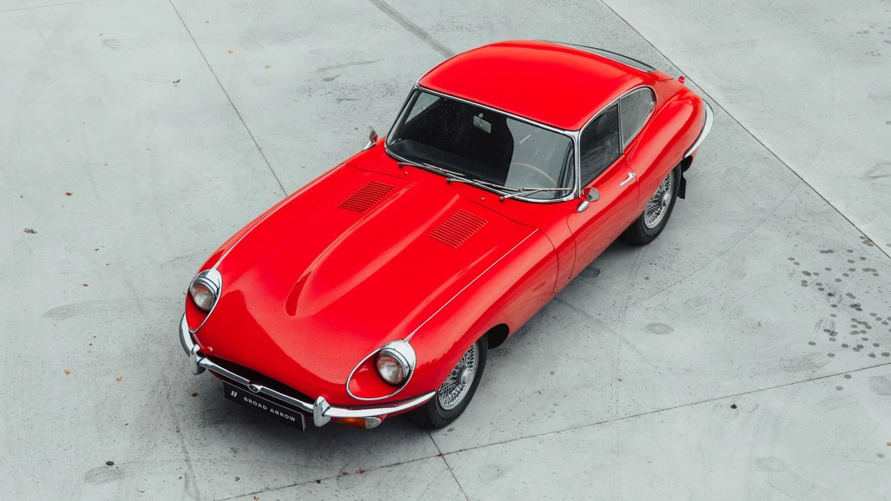1969 Jaguar E-Type Series 2 - Image 13 of 31