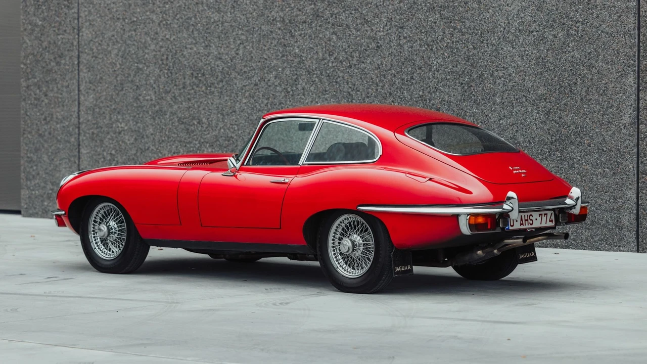 1969 Jaguar E-Type Series 2 - Image 18 of 31