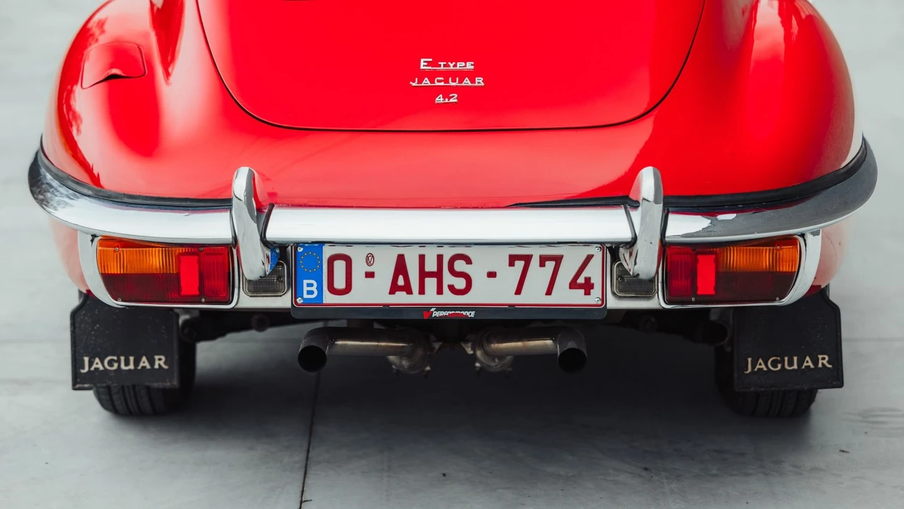 1969 Jaguar E-Type Series 2 - Image 22 of 31