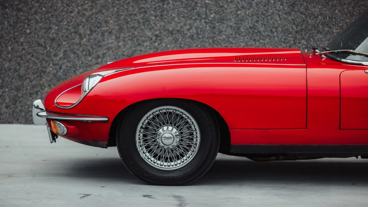 1969 Jaguar E-Type Series 2 - Image 23 of 31
