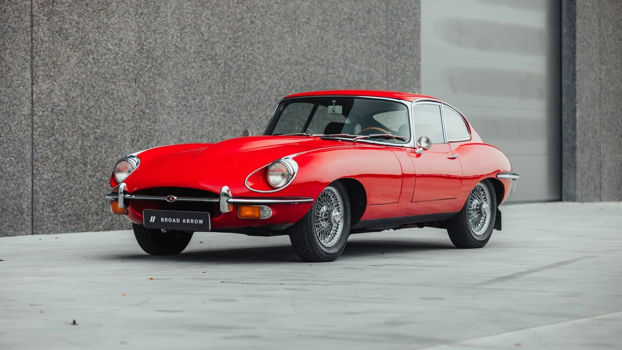 1969 Jaguar E-Type Series 2 - Image 15 of 31