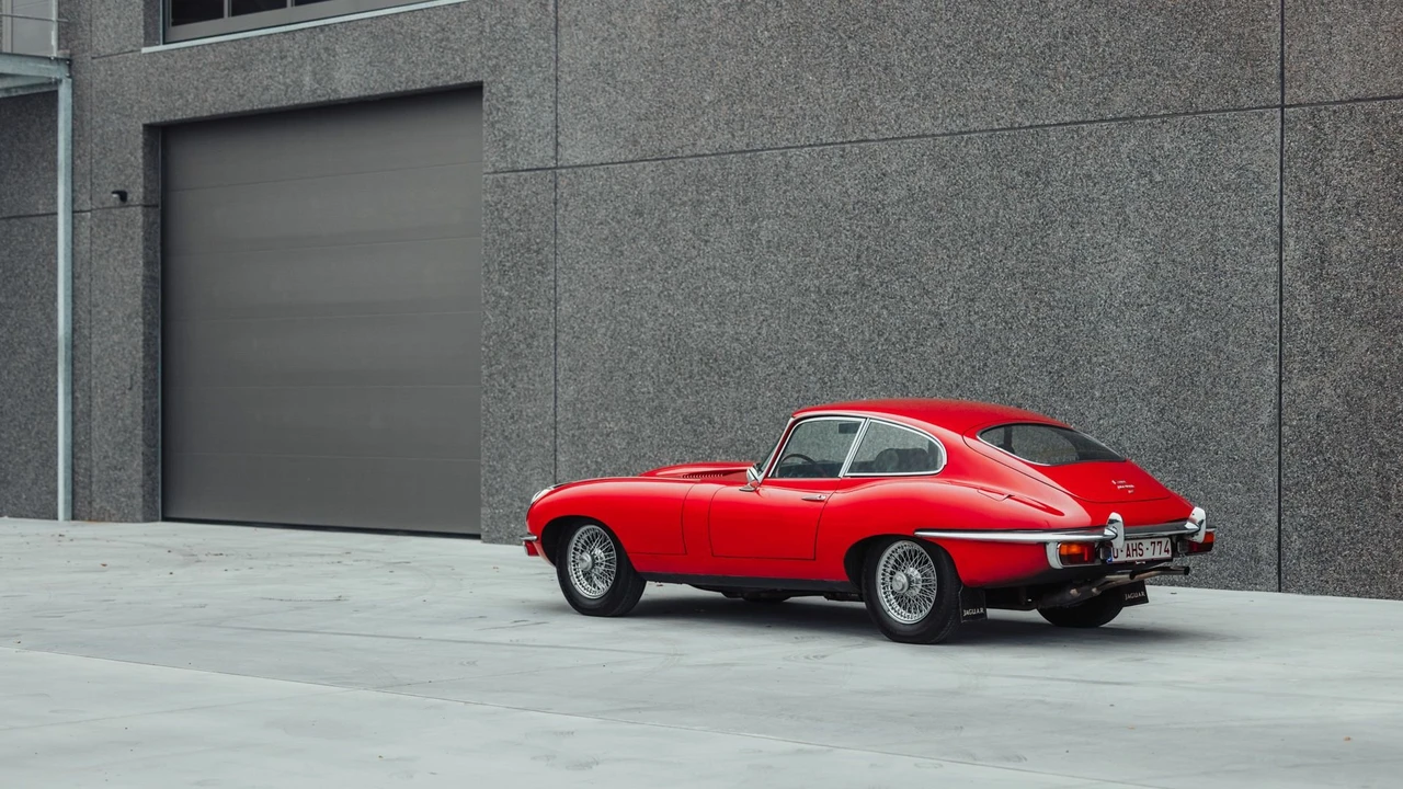 1969 Jaguar E-Type Series 2 - Image 19 of 31