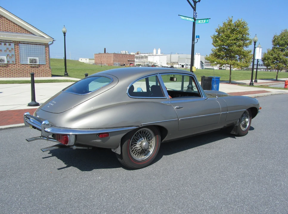 1969 Jaguar E-Type Series 2 2+2 - Image 7 of 7