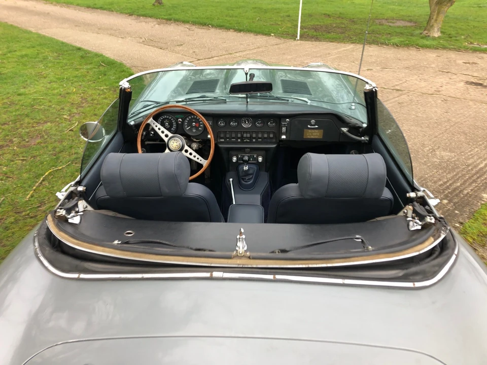 1969 Jaguar E-Type Series 2 - Image 12 of 17