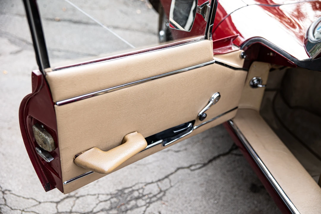 1969 Jaguar E-Type Series 2 - Image 20 of 25